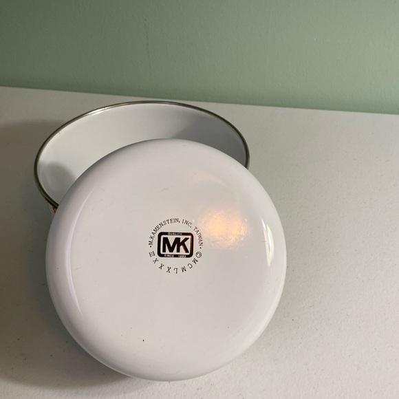 Vintage M Kamenstein Inc Enamelware Nesting Bowls - Picture 10 of 10